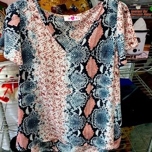 BuddyLove Babes Ladies Blouse